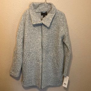 Bernardo Woman’s wool blend zip front coat : NWT